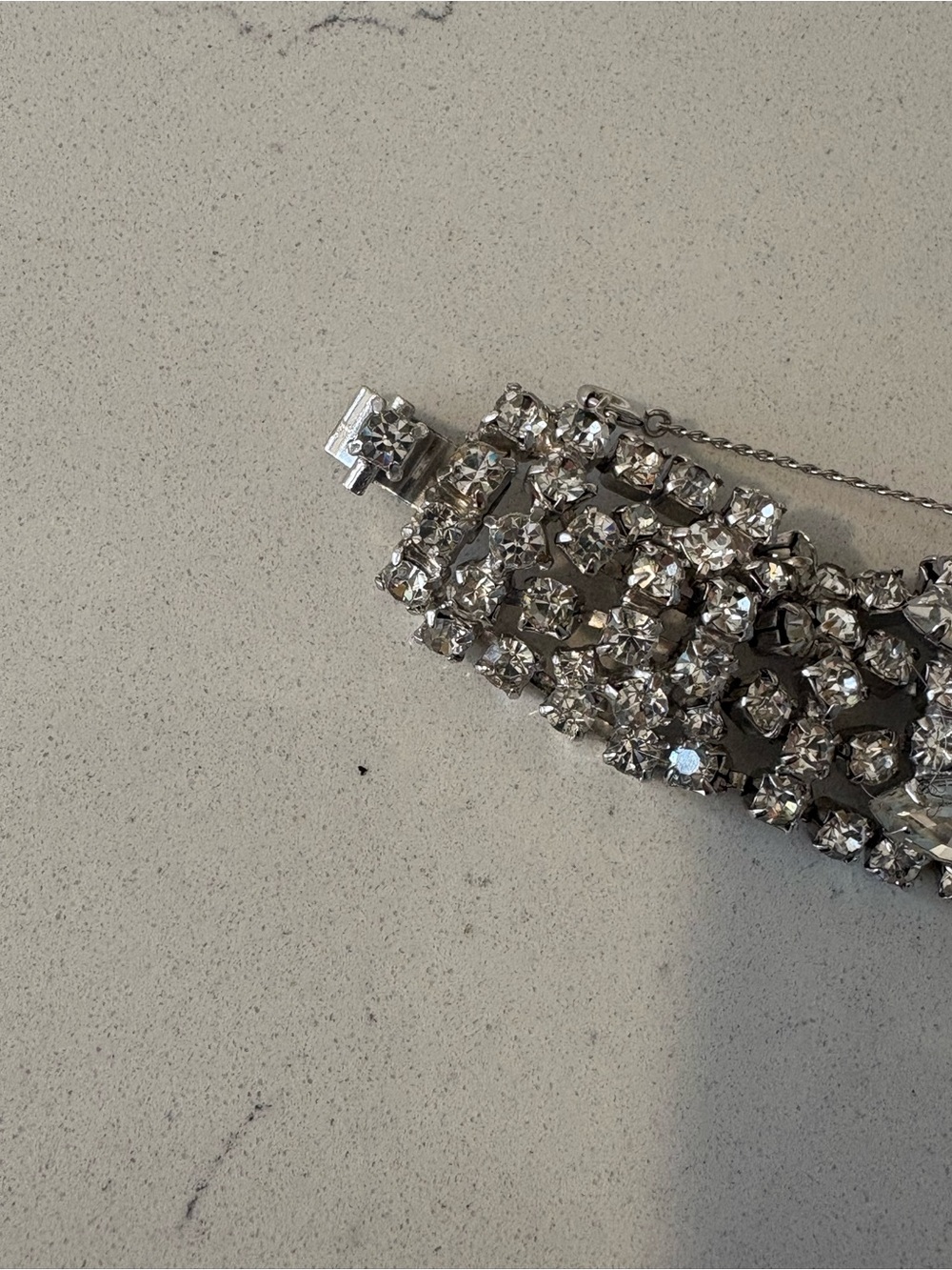 Kramer Silvertone Rhinestone bracelet - Picture 6 of 7